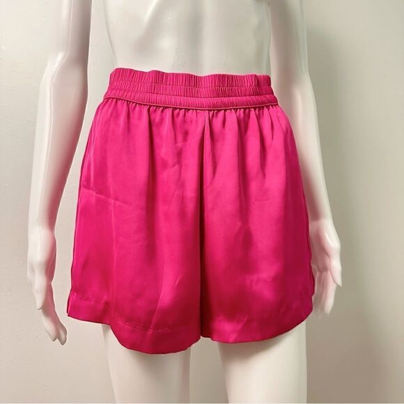 ɴᴡᴏᴛ ᴠꜱ ᴍɪᴅ-ʀɪꜱᴇ ꜱᴀᴛɪɴ ɢʟᴀᴍ ꜱʟᴇᴇᴘ ꜱʜᴏʀᴛꜱ - Picture 3 of 16